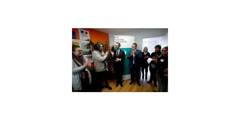 inauguration point-justice Paron